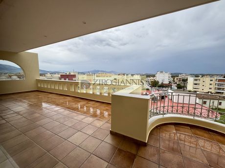 Μεζονέτα 202τ.μ. για πώληση-Μαρκόπουλο