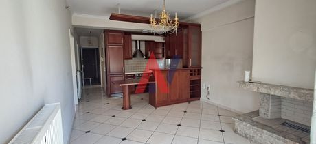 Διαμέρισμα 57τ.μ. για πώληση-Χολαργός » Πλατεία δημοκρατίας