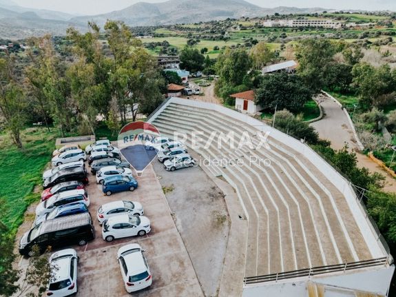 Business bulding 2.500 sqm for sale, Heraklion Prefecture, Chersonisos