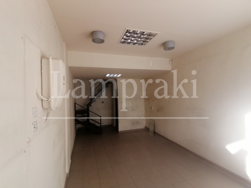 Κατάστημα 22 τ.μ. προς ενοικίαση, Μαρτίου