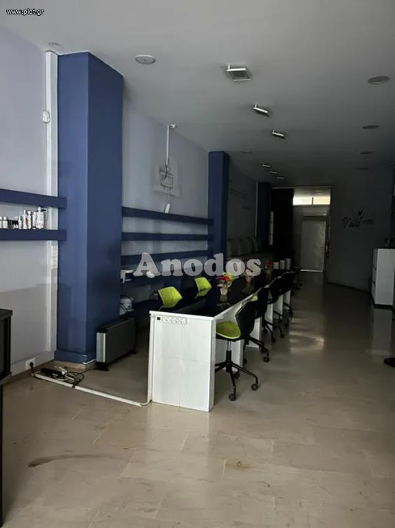 Κατάστημα 130 τ.μ. προς ενοικίαση, Αγία Βαρβάρα Δάφνης