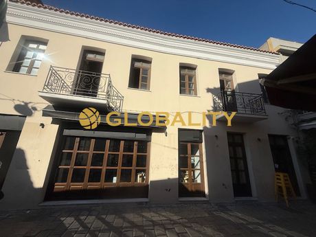 Business bulding 356,62sqm for rent-Historic Center