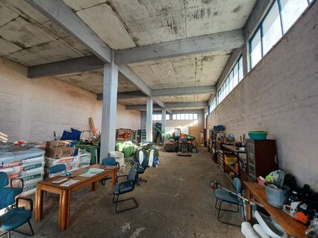 Αποθήκη 256τ.μ. για ενοικίαση-Άγιος αθανάσιος » Κέντρο