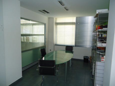 Γραφείο 265 τ.μ. πρός πώληση
