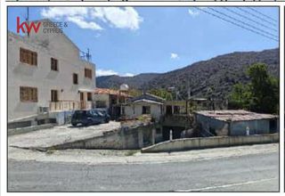 Bungalow 657 τ.μ. για πώληση