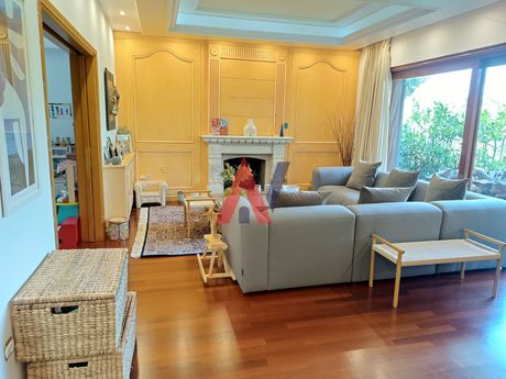 Διαμέρισμα 300τ.μ. για ενοικίαση-Κηφισιά » Πολιτεία