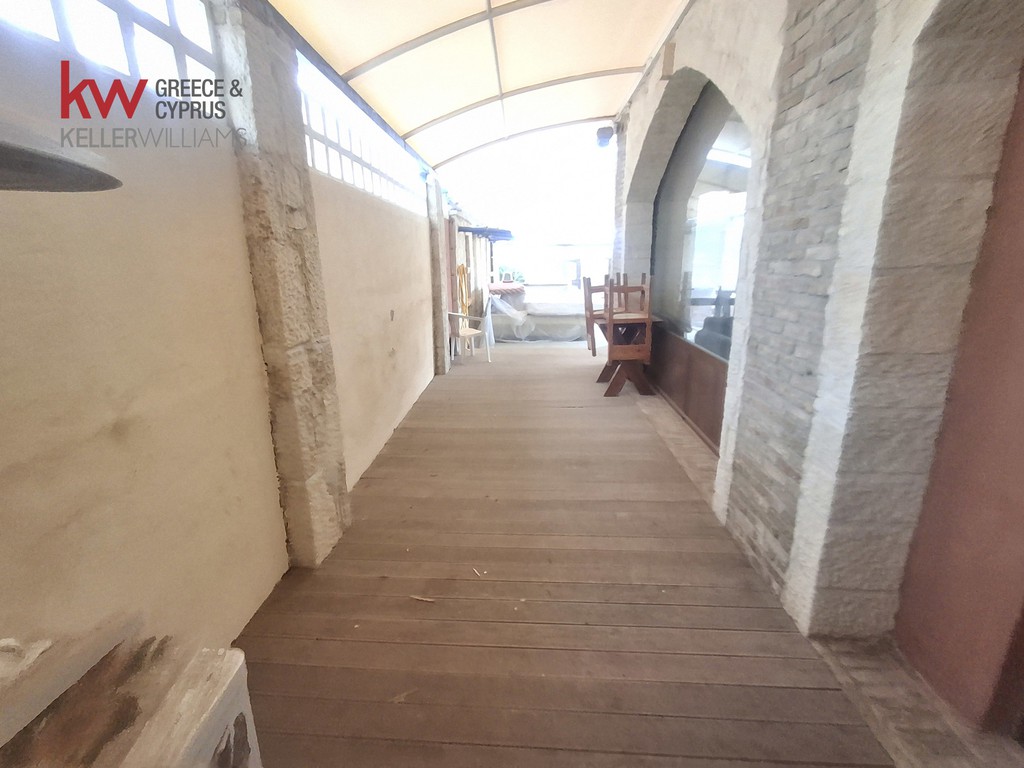 Κατάστημα 165 τ.μ. προς ενοικίαση, Ανισσαράς