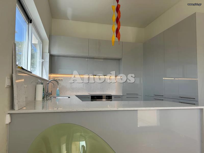 Διαμέρισμα 190 τ.μ. πρός ενοικίαση, Αθήνα - Βόρεια Προάστια, Κηφισιά