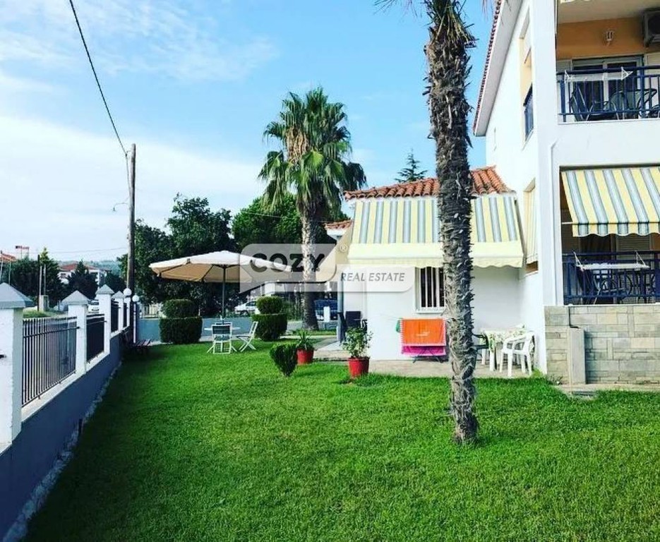 Ξενοδοχείο 500 τ.μ. προς πώληση, Παραλία Νικήτης
