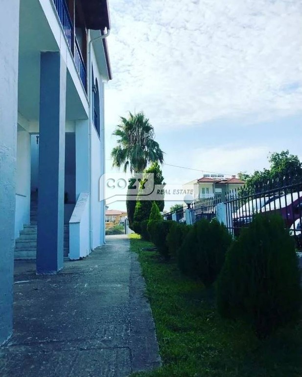 Ξενοδοχείο 500 τ.μ. προς πώληση, Παραλία Νικήτης