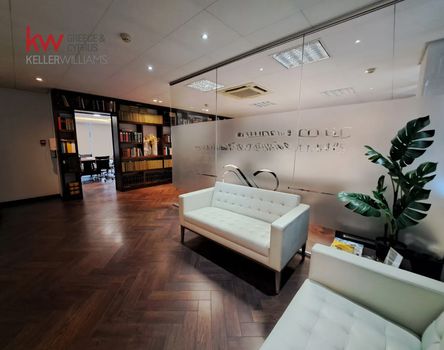 Γραφείο 372τ.μ. για πώληση-