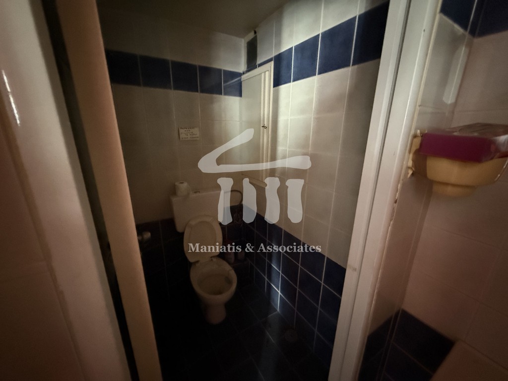 Κατάστημα 46 τ.μ. προς πώληση, Καμίνια