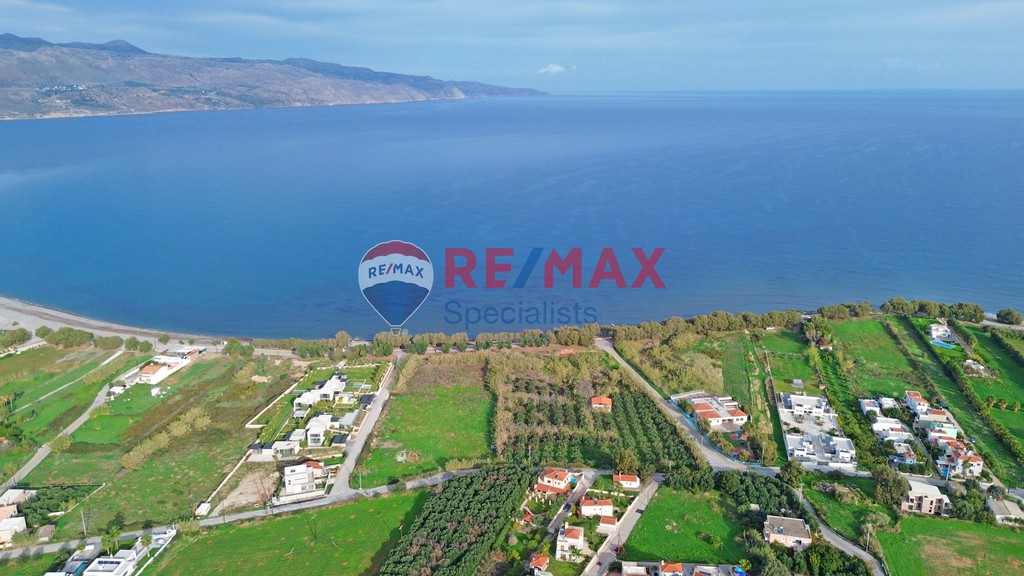 Οικόπεδο 6.688 τ.μ. προς πώληση, Ταυρωνίτης
