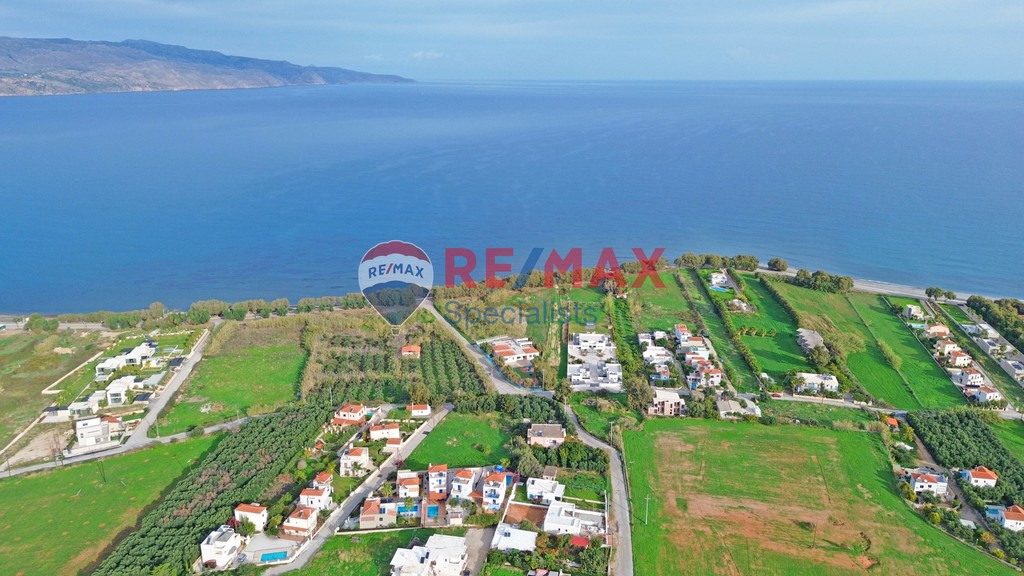 Οικόπεδο 6.688 τ.μ. προς πώληση, Ταυρωνίτης
