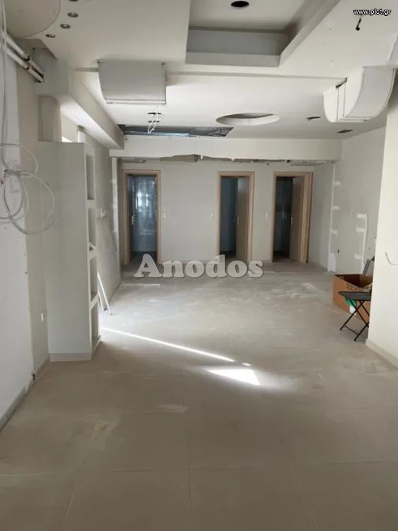 Κατάστημα 120 τ.μ. προς ενοικίαση, Πλατεία Ντάβαρη