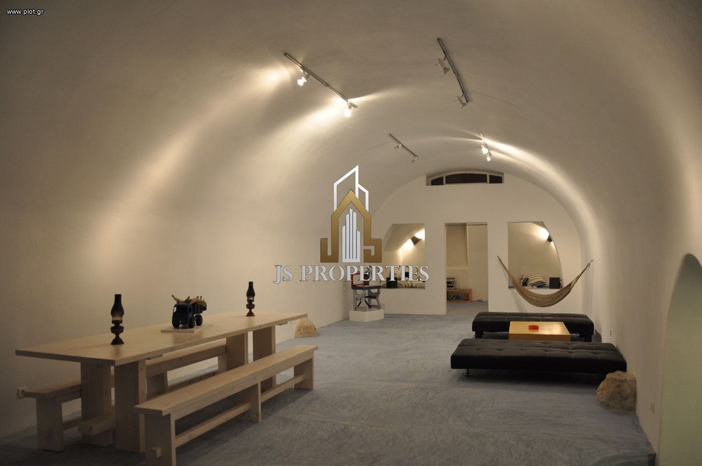 Studio / γκαρσονιέρα 118 τ.μ. προς πώληση, Θήρα
