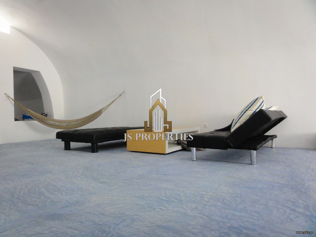 Studio / γκαρσονιέρα 118 τ.μ. προς πώληση, Θήρα
