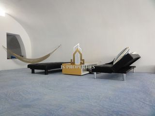 Studio / γκαρσονιέρα 118 τ.μ. προς πώληση, Θήρα-thumb-1