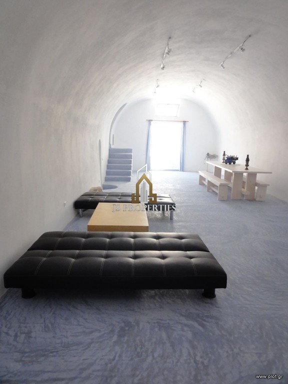 Studio / γκαρσονιέρα 118 τ.μ. προς πώληση, Θήρα