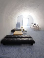 Studio / γκαρσονιέρα 118 τ.μ. προς πώληση, Θήρα-thumb-2