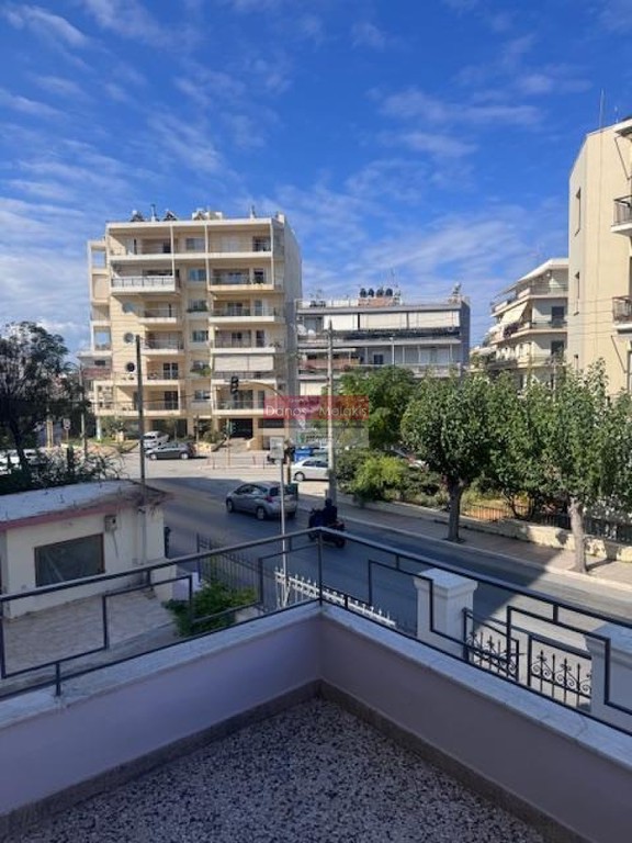 Κτίριο 240 τ.μ. προς πώληση, Κουμ Καπί