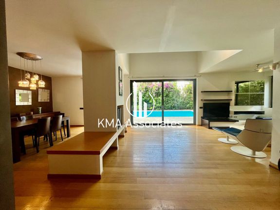 Maisonette 245 sqm for sale, Athens - South, Glyfada