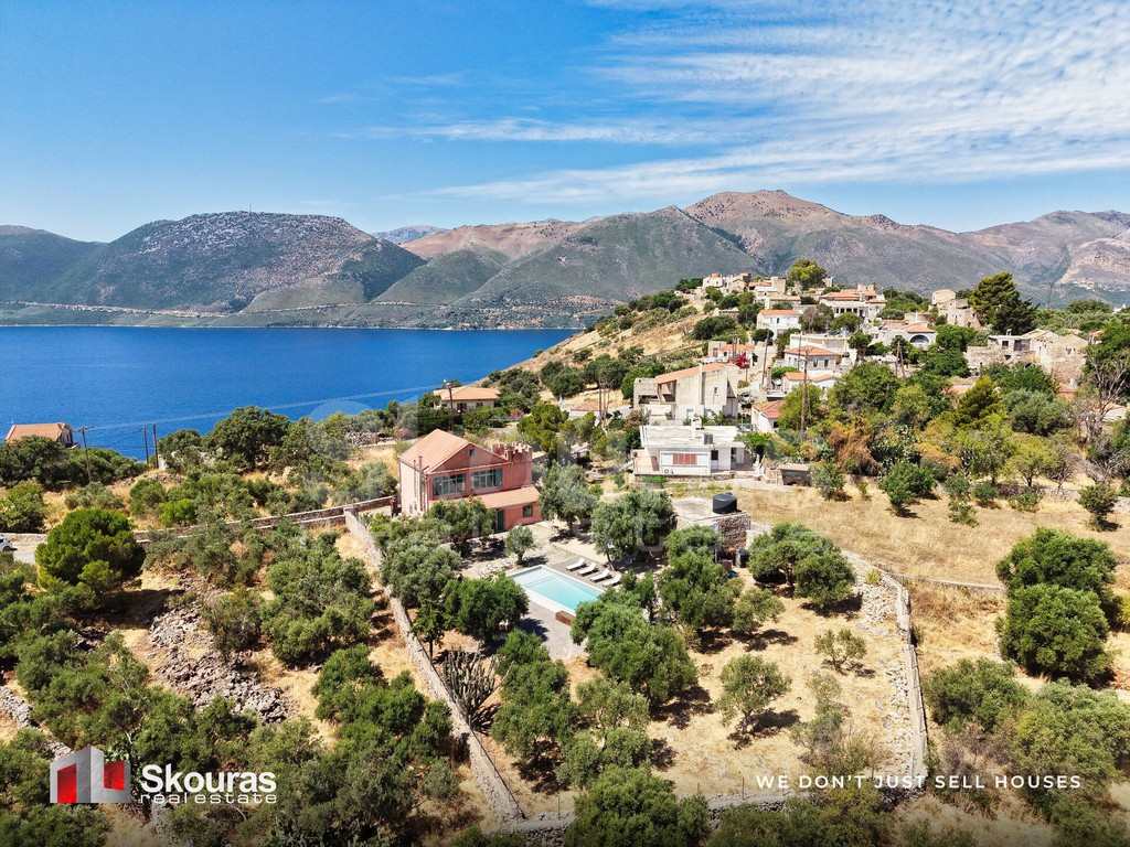 Μονοκατοικία 178 τ.μ. προς πώληση, Καλύβια Γυθείου