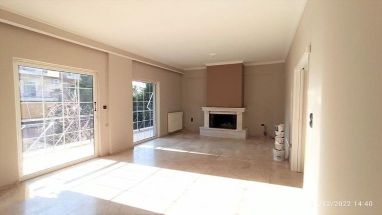 Apartment 120 sqm for rent, Athens - South, Ilioupoli