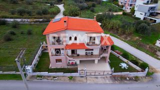 Μεζονέτα 210 τ.μ. για πώληση