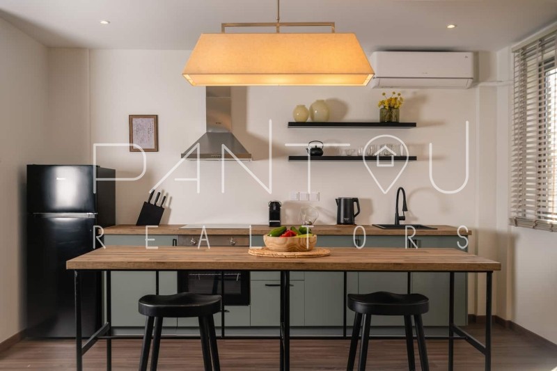Loft 130 τ.μ. πρός ενοικίαση, Αθήνα - Κέντρο, Κέντρο