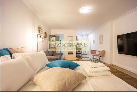 Studio / γκαρσονιέρα 65 τ.μ. προς ενοικίαση, Κολωνάκι - Λυκαβηττός