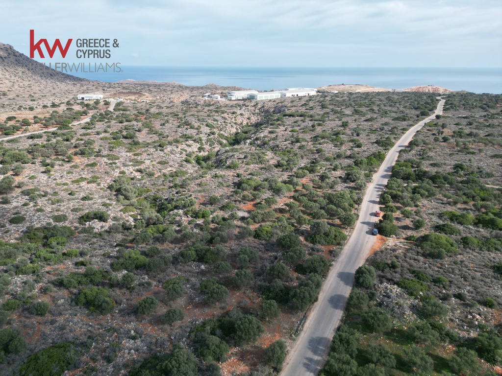 Αγροτεμάχια 3.358,22 τ.μ. προς πώληση, Μουζουράς
