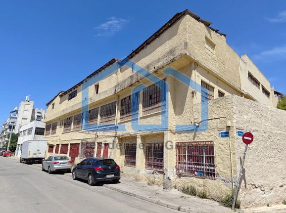 Επιχειρηματικό κτίριο 2.850 τ.μ. για πώληση, Πειραιάς, Καμίνια