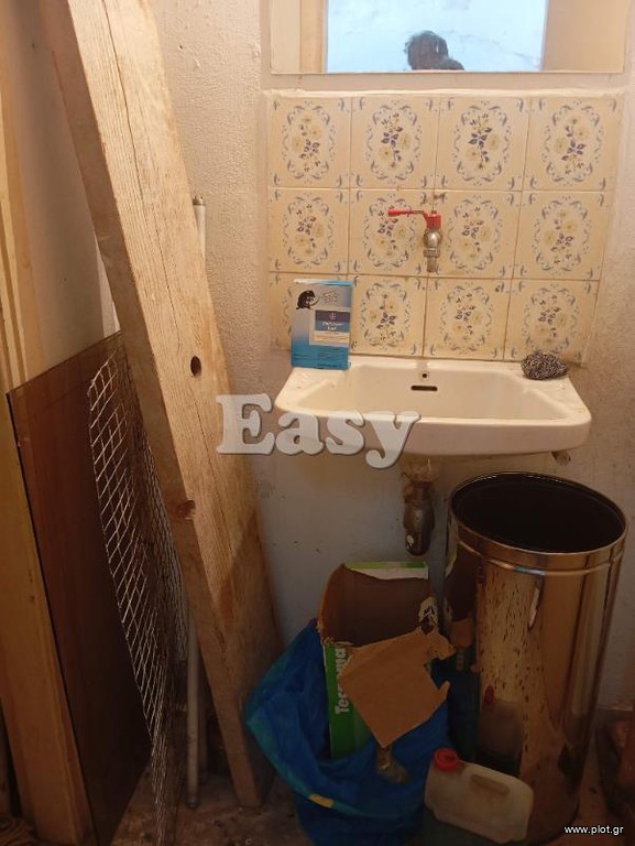 Αποθήκη 248 τ.μ. προς πώληση, Κυπριάδου - Άνω Πατήσια
