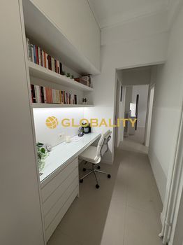 Διαμέρισμα 52τ.μ. για πώληση-Παγκράτι