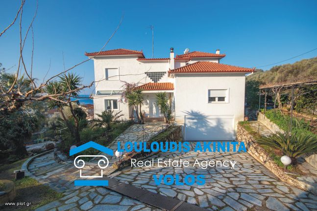 Maisonette 480 sqm for sale, Magnesia, Nea Agchialos