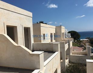 Συγκρότημα διαμερισμάτων 601 τ.μ. για πώληση