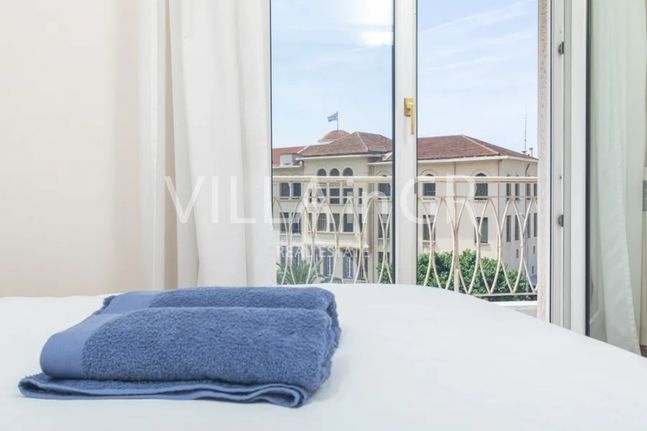 Apartment 129 sqm for rent, Thessaloniki - Center, Ipoloipo Kentrou Thessalonikis