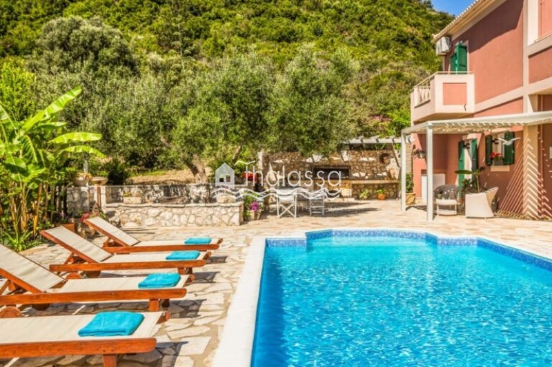 Βίλλα 150 τ.μ. πρός πώληση, Ν. Κεφαλονιάς, Κεφαλονιά