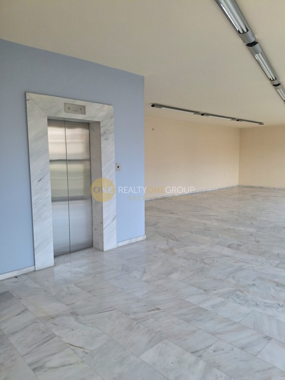 Επιχειρηματικό κτίριο 570 τ.μ. πρός ενοικίαση, Αθήνα - Βόρεια Προάστια, Ηράκλειο