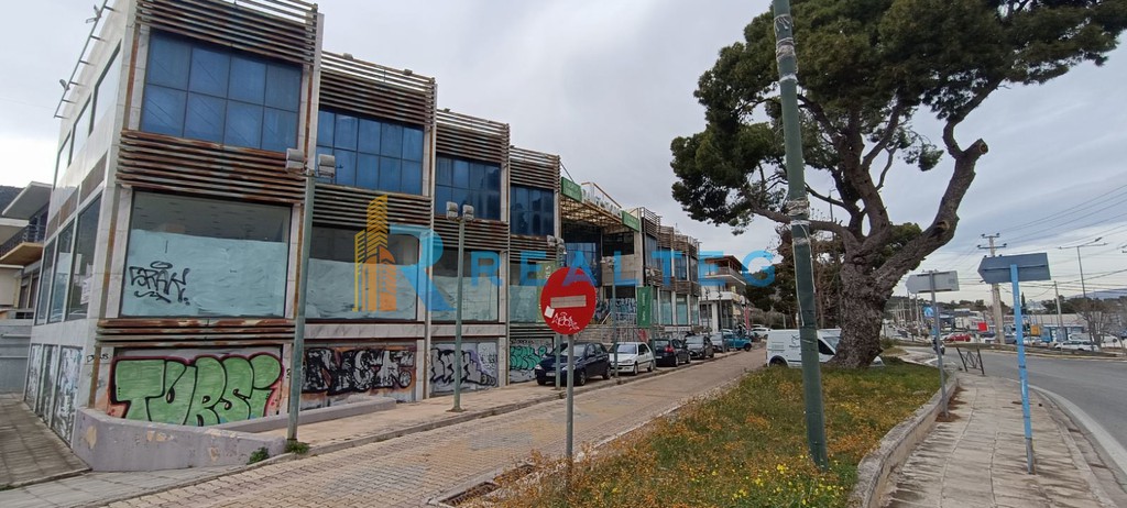 Επιχειρηματικό κτίριο 3.257 τ.μ. πρός πώληση, Αθήνα - Ανατολικά Προάστια, Γλυκά Νερά