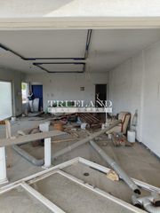 Επιχειρηματικό κτίριο 340 τ.μ. για πώληση