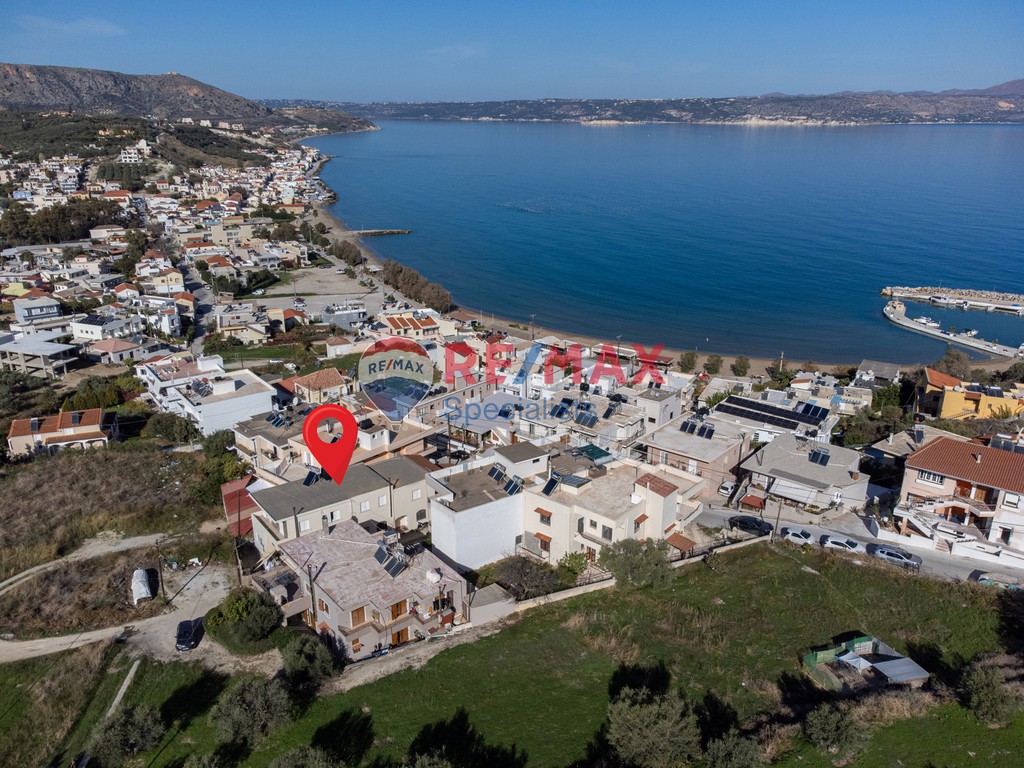 Κτίριο 371 τ.μ. προς πώληση, Καλύβες Αρμενών