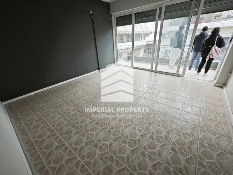 Επιχειρηματικό κτίριο 540 τ.μ. προς πώληση, Βιαμάξ