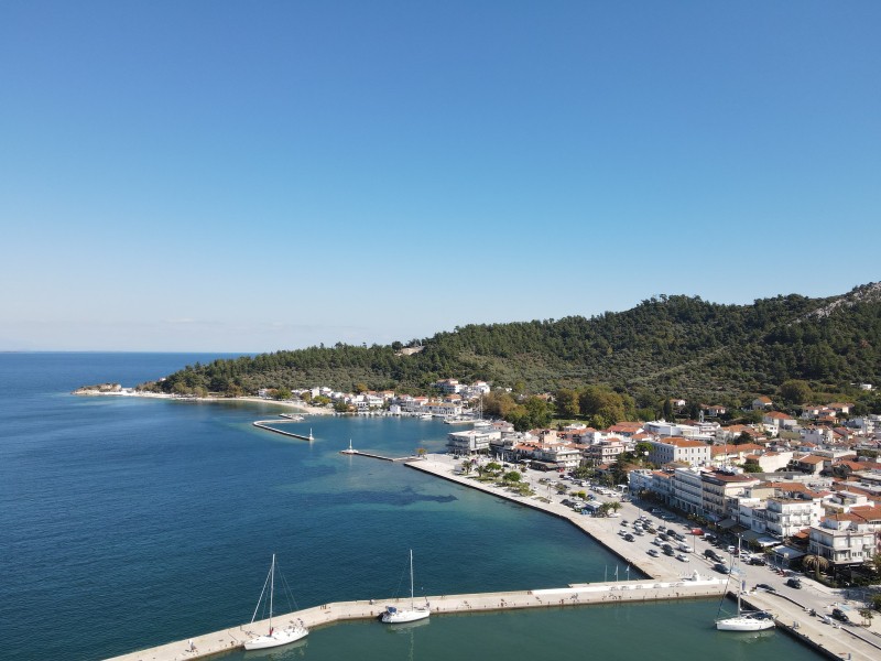 Κατάστημα 90 τ.μ. για πώληση, Ν. Καβάλας, Θάσος