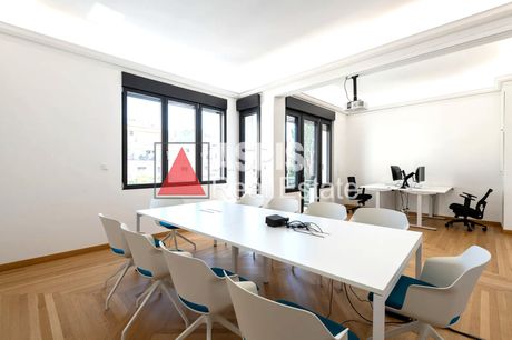 Office 220 sqm for rent