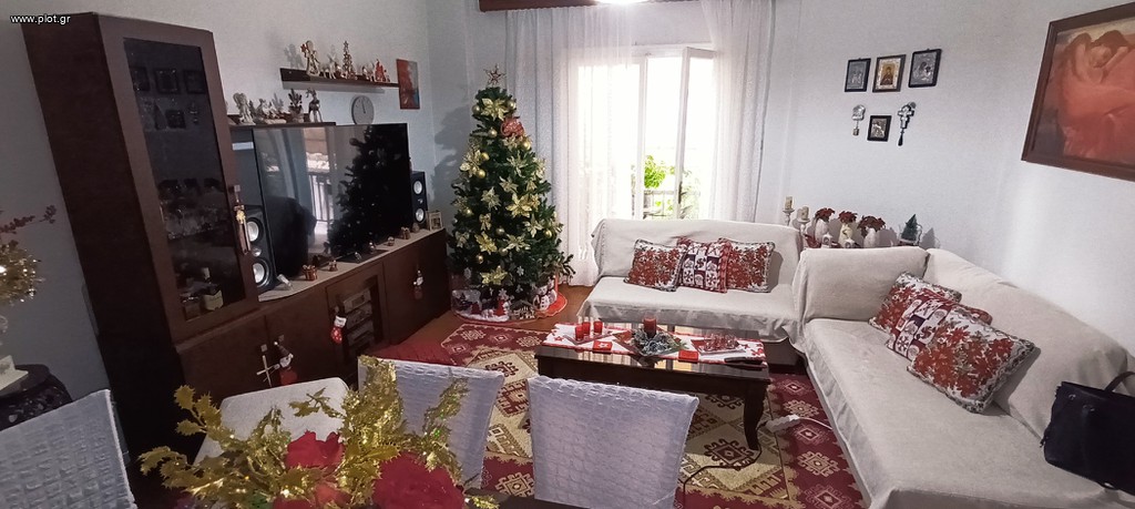 Διαμέρισμα 82 τ.μ. πρός πώληση, Πειραιάς, Καμίνια
