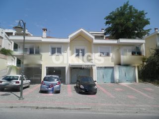 Επιχειρηματικό κτίριο 210 τ.μ. για πώληση