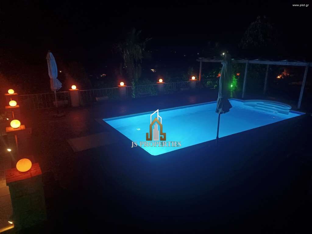 Βίλλα 235 τ.μ. πρός πώληση, Φθιώτιδας, Μαλεσίνα