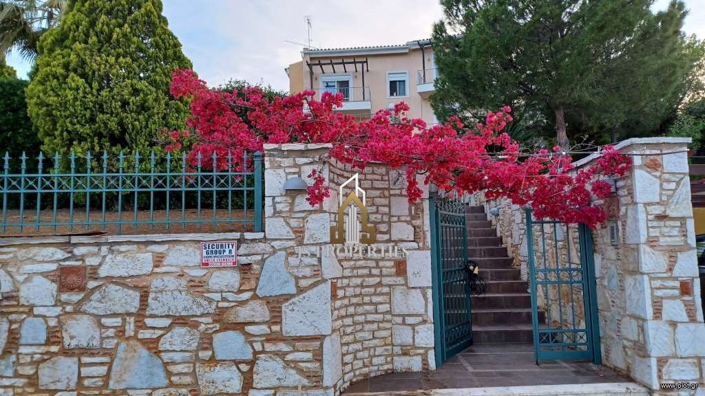 Βίλλα 235 τ.μ. πρός πώληση, Φθιώτιδας, Μαλεσίνα